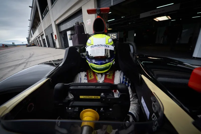 11048222555_36935d76f7_o_0