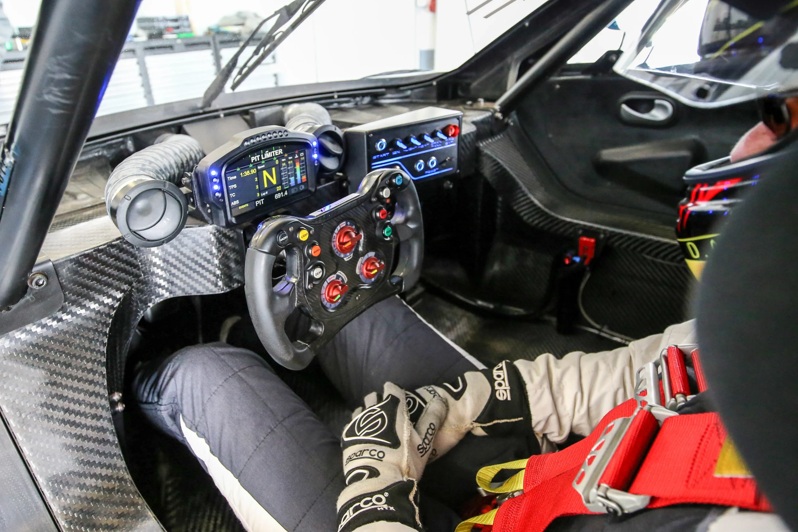 20160331021656-1b7a7551